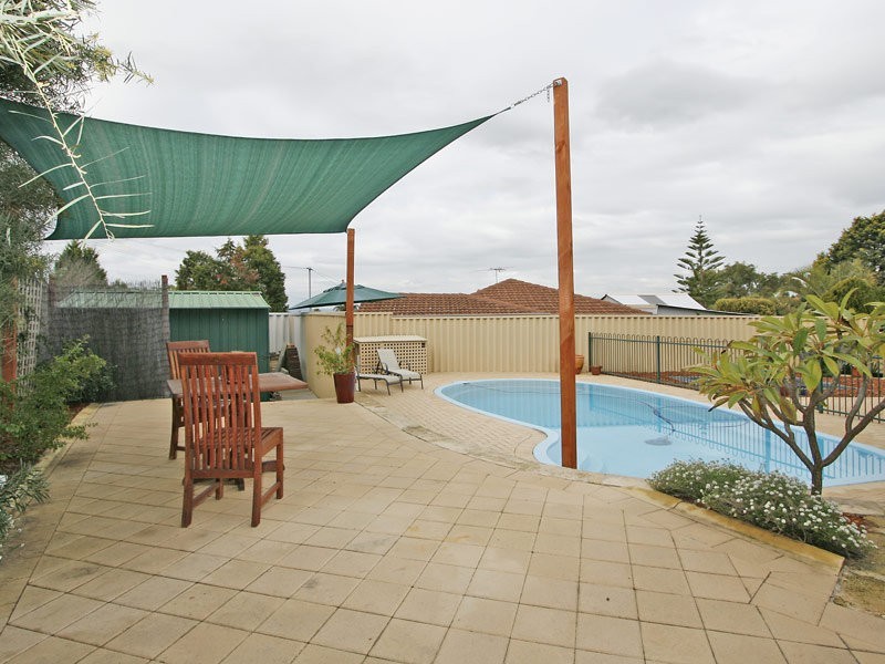 41 Dampier Loop, Mirrabooka WA 6061