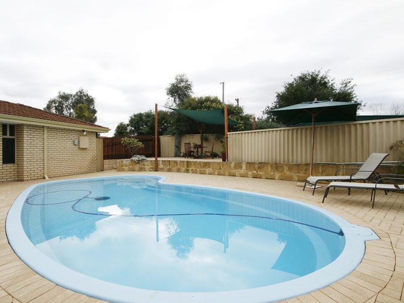 41 Dampier Loop, Mirrabooka WA 6061