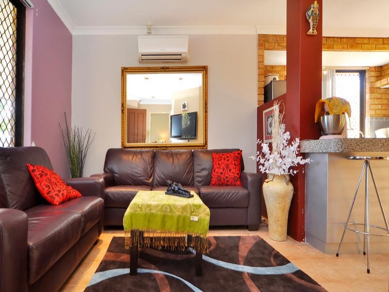 3 Duval Court, Marangaroo WA 6064