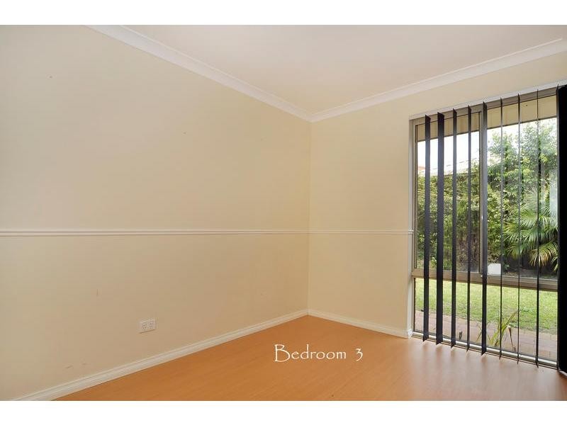 10 Yerilla Glen, Ballajura WA 6066