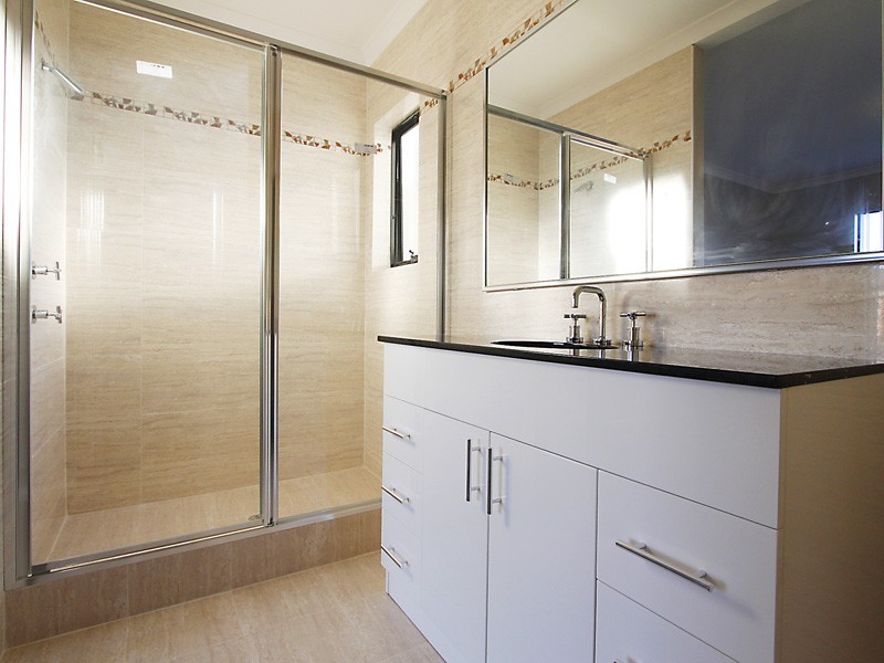 2/2 Bologna Vista, Landsdale WA 6065