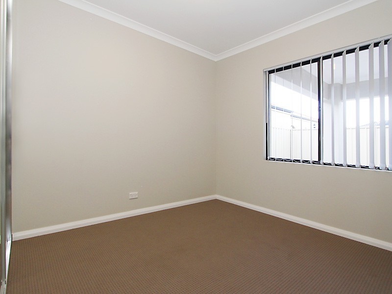 2/2 Bologna Vista, Landsdale WA 6065