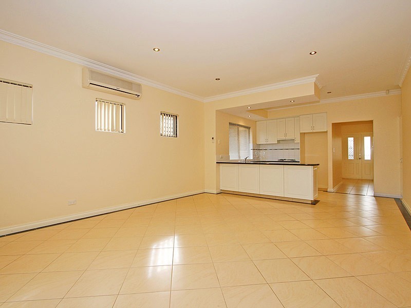 3/15 Sutherland Street, Westminster WA 6061