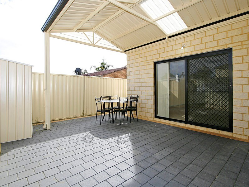 3/15 Sutherland Street, Westminster WA 6061