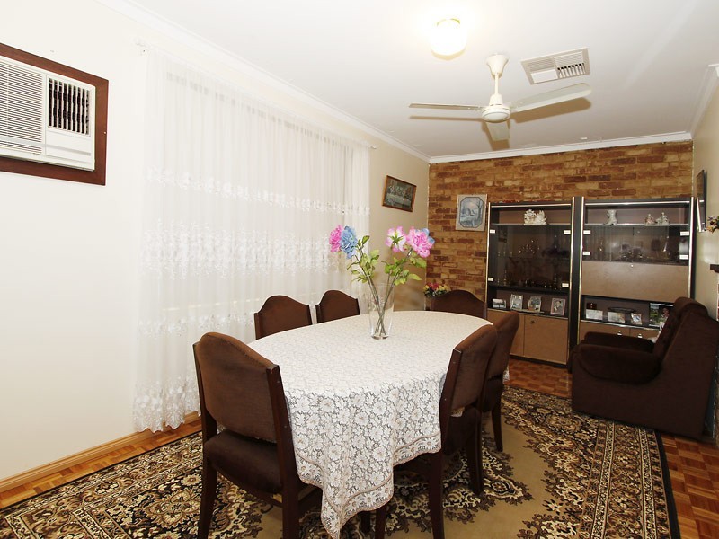 23 Milstead Way, Marangaroo WA 6064