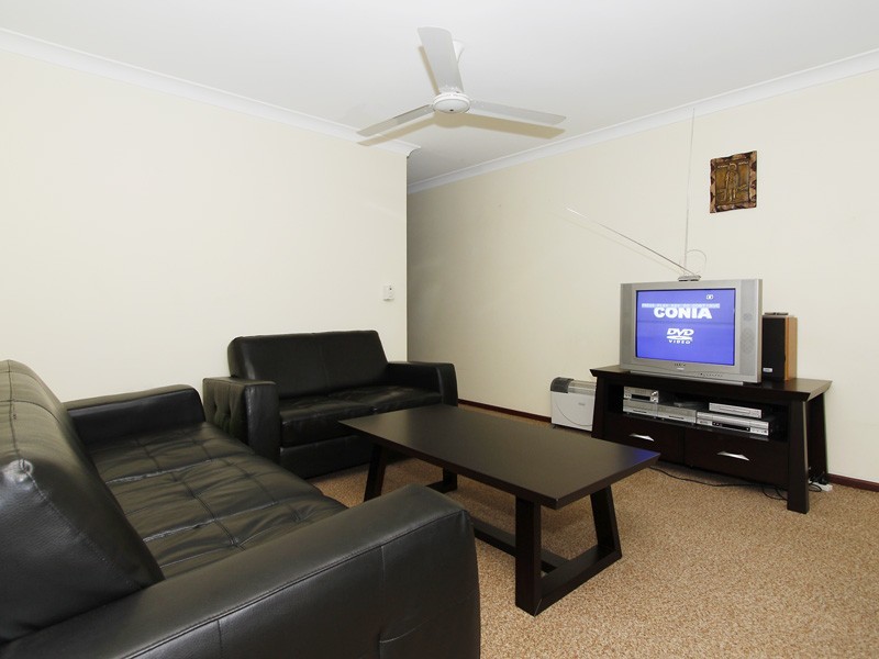 9/13 Bray Place, Beechboro WA 6063