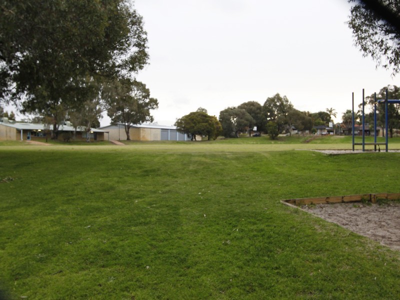 9/13 Bray Place, Beechboro WA 6063