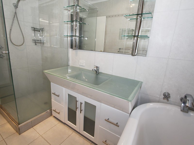 289 Summerlakes Parade, Ballajura WA 6066