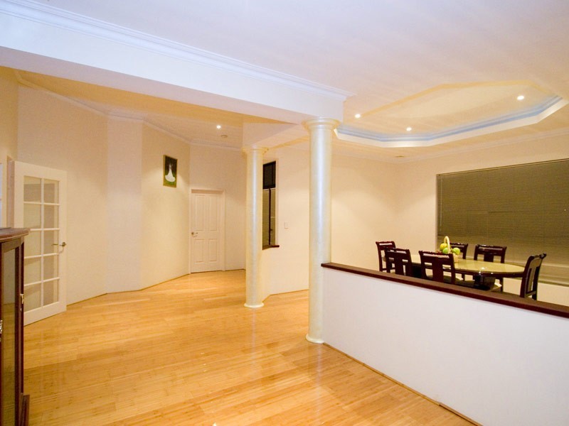 5 Hersey Parkway, Landsdale WA 6065