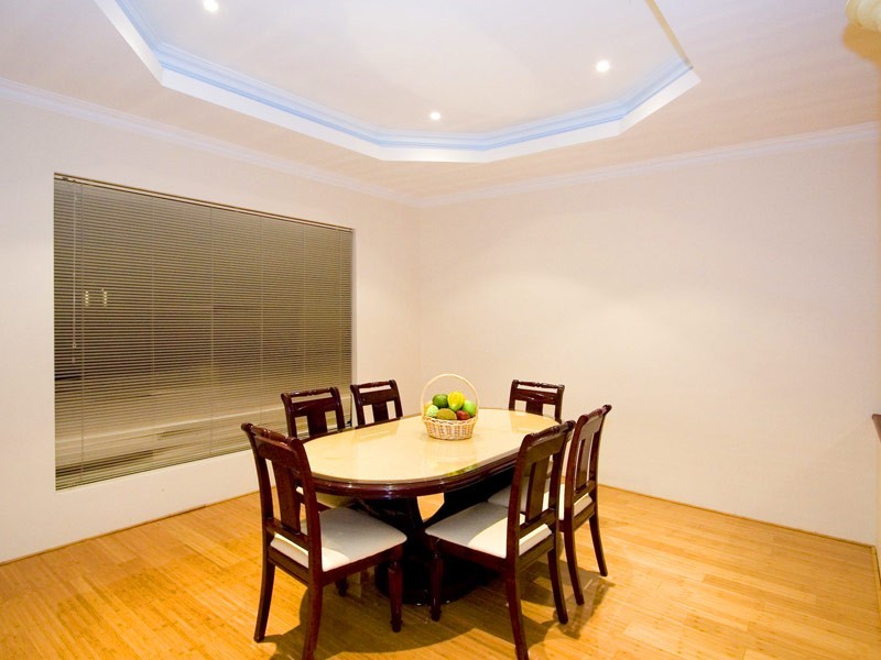 5 Hersey Parkway, Landsdale WA 6065