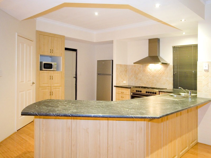 5 Hersey Parkway, Landsdale WA 6065