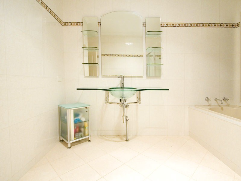 5 Hersey Parkway, Landsdale WA 6065