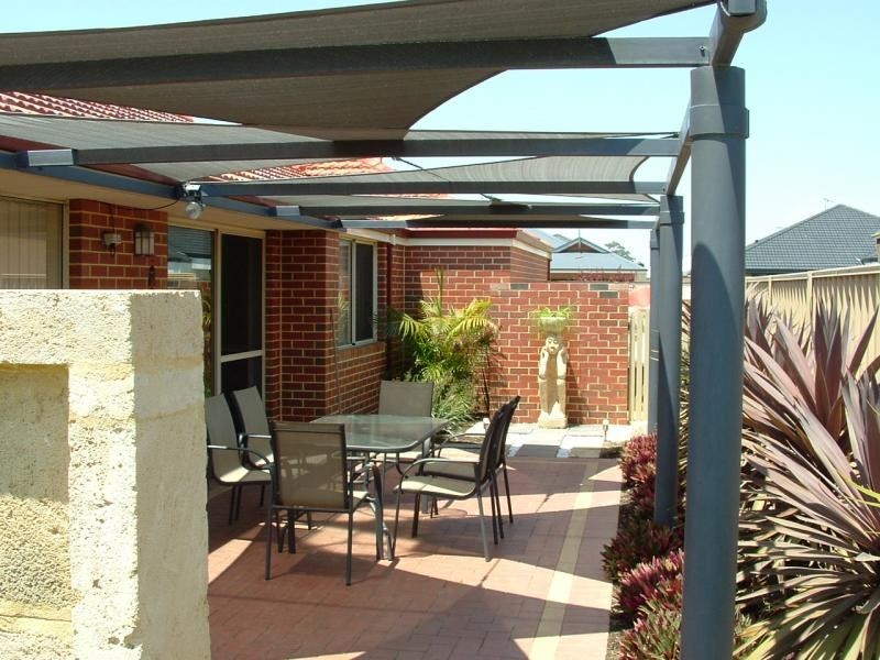 4 Verona Street, Hocking WA 6065