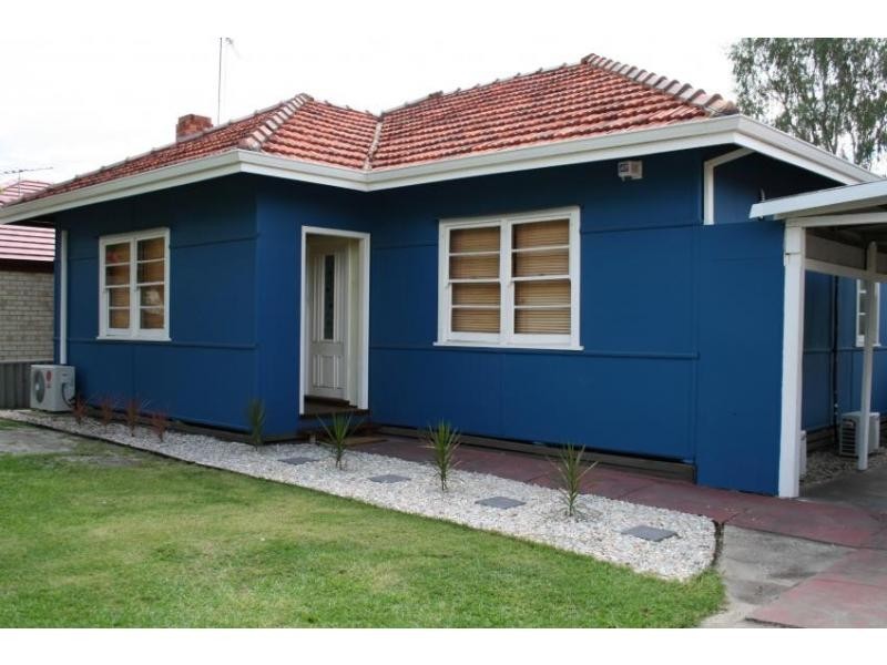 69 Gladstone Road, Rivervale WA 6103