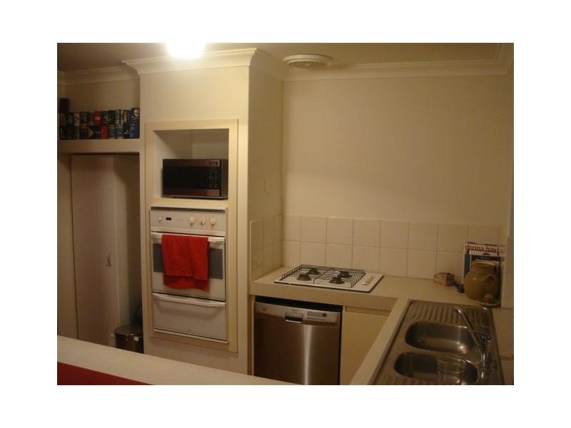 2/10 Millimumul Way, Mullaloo WA 6027