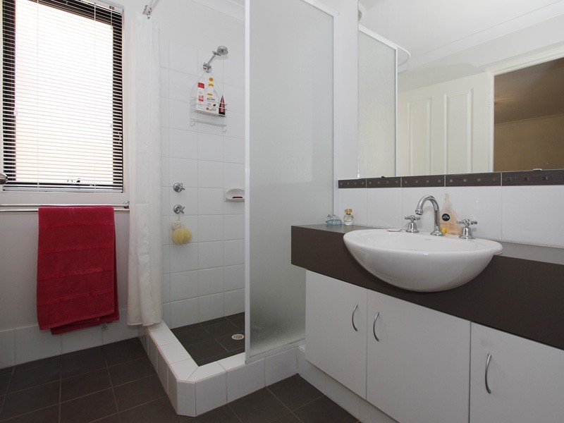 54 Hardcastle Avenue, Landsdale WA 6065