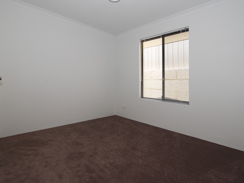 54 Hardcastle Avenue, Landsdale WA 6065