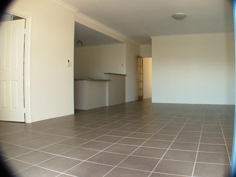 10/1 Tolj Loop, Aveley WA 6069
