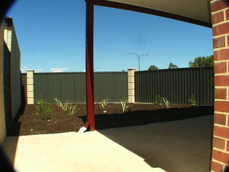 10/1 Tolj Loop, Aveley WA 6069