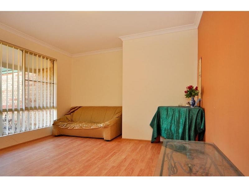 2 Linto Way, Alexander Heights WA 6064