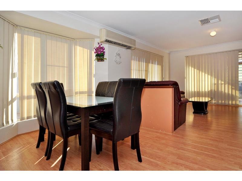 2 Linto Way, Alexander Heights WA 6064