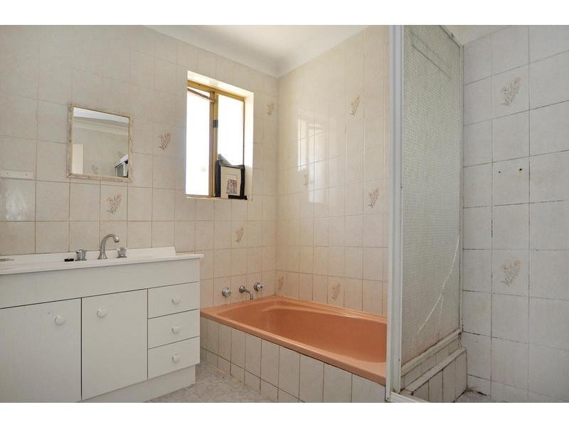 274 Illawarra Crescent, Ballajura WA 6066