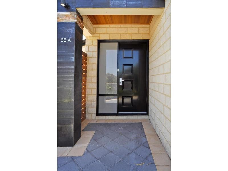 35A Honister Close, Balga WA 6061