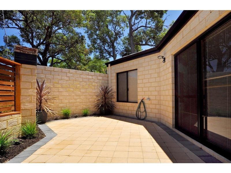 35A Honister Close, Balga WA 6061