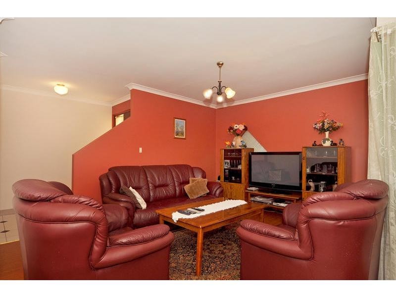 5 Aarons Close, Mirrabooka WA 6061