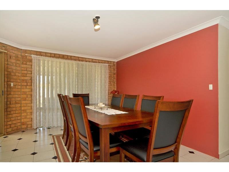 5 Aarons Close, Mirrabooka WA 6061