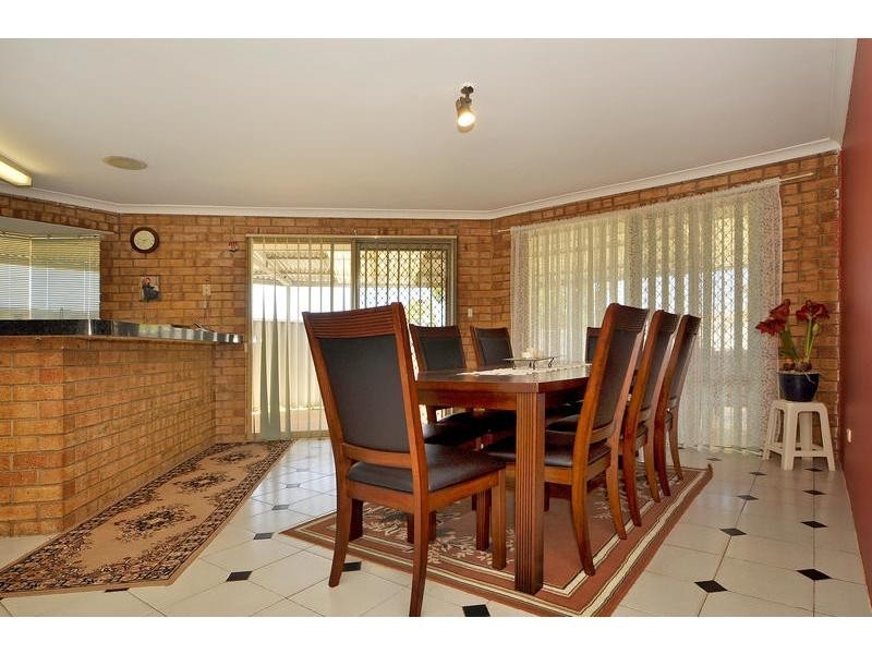 5 Aarons Close, Mirrabooka WA 6061