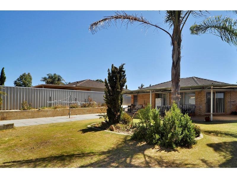 5 Aarons Close, Mirrabooka WA 6061