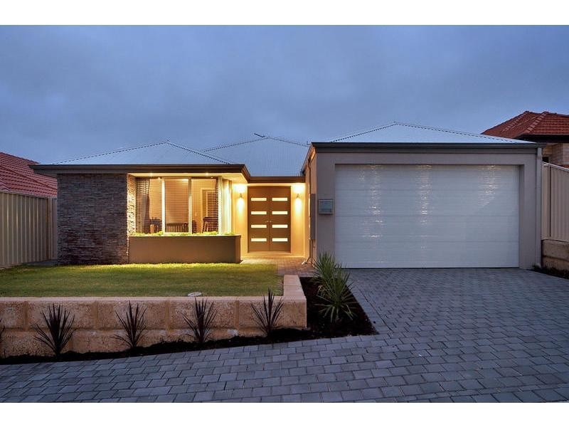59 Gaby Way, Marangaroo WA 6064