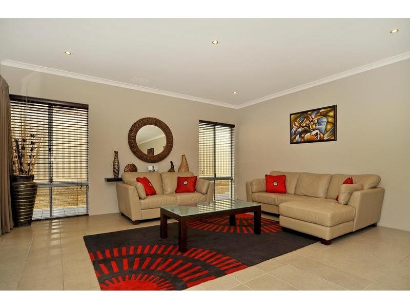 59 Gaby Way, Marangaroo WA 6064