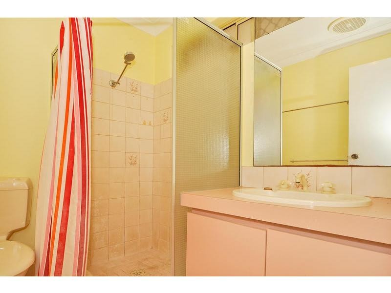 8 Avila Way, Alexander Heights WA 6064