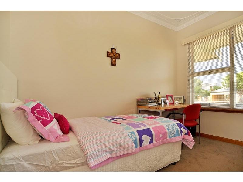 144 Ewen Street, Doubleview WA 6018