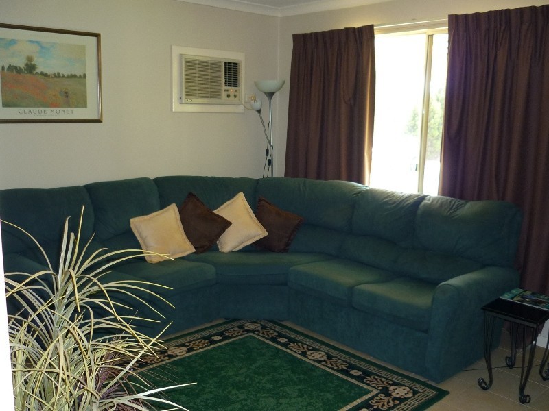 23 River Fig Place, Alexander Heights WA 6064