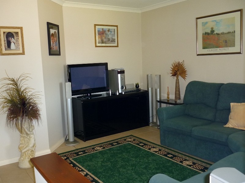 23 River Fig Place, Alexander Heights WA 6064