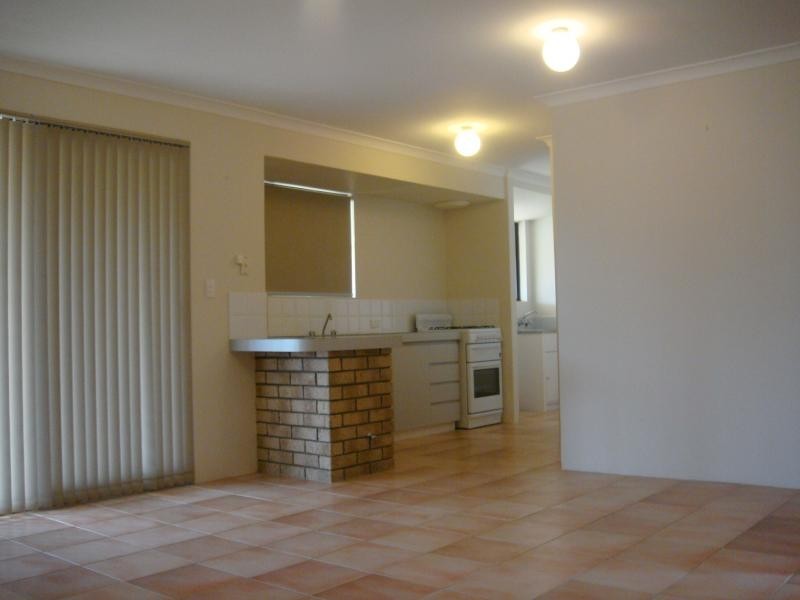 87 Hillcrest Road, Alexander Heights WA 6064