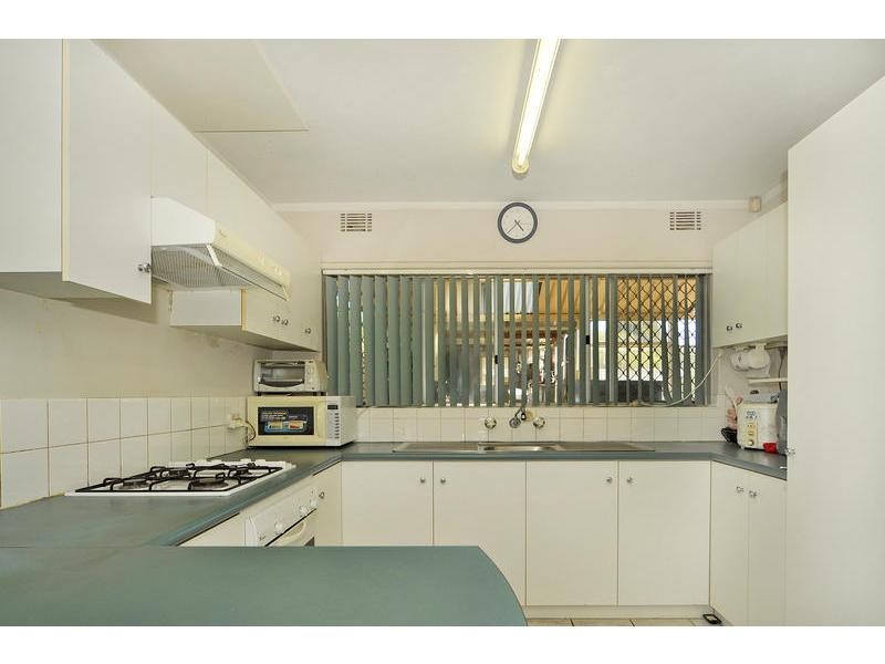 180 Balga Avenue, Balga WA 6061