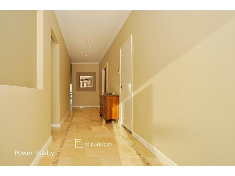 4 Anfield Crescent, Aveley WA 6069