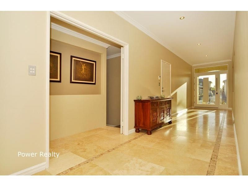 4 Anfield Crescent, Aveley WA 6069