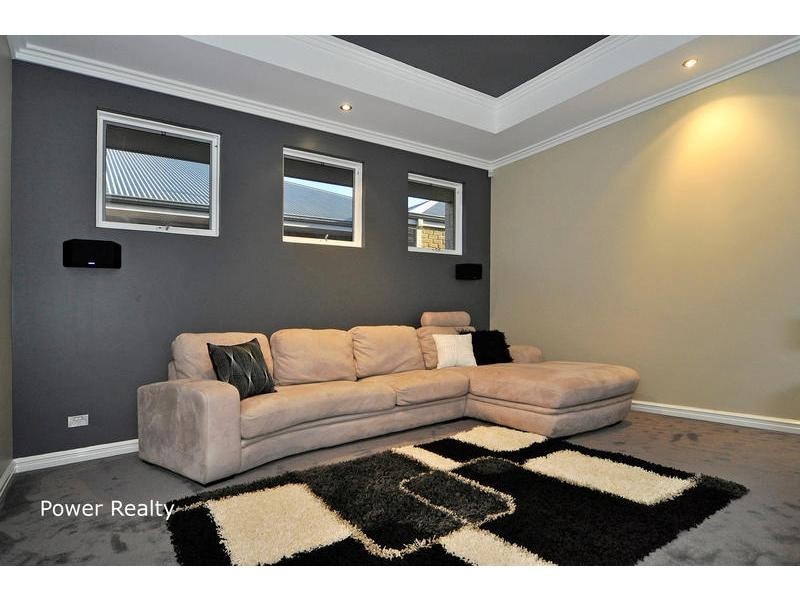 4 Anfield Crescent, Aveley WA 6069