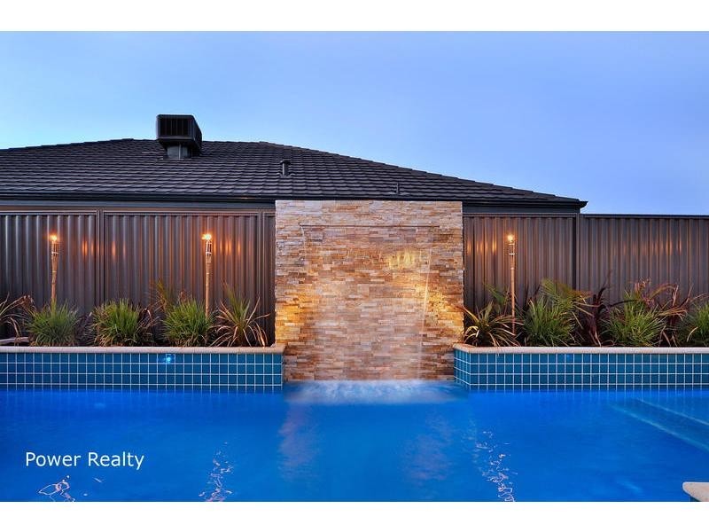 4 Anfield Crescent, Aveley WA 6069