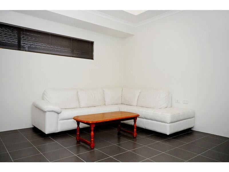 17 Ollave Circuit, Aveley WA 6069