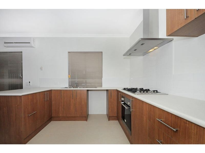 11 Ollave Circuit, Aveley WA 6069