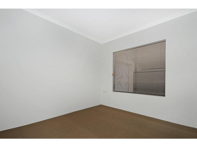 11 Ollave Circuit, Aveley WA 6069