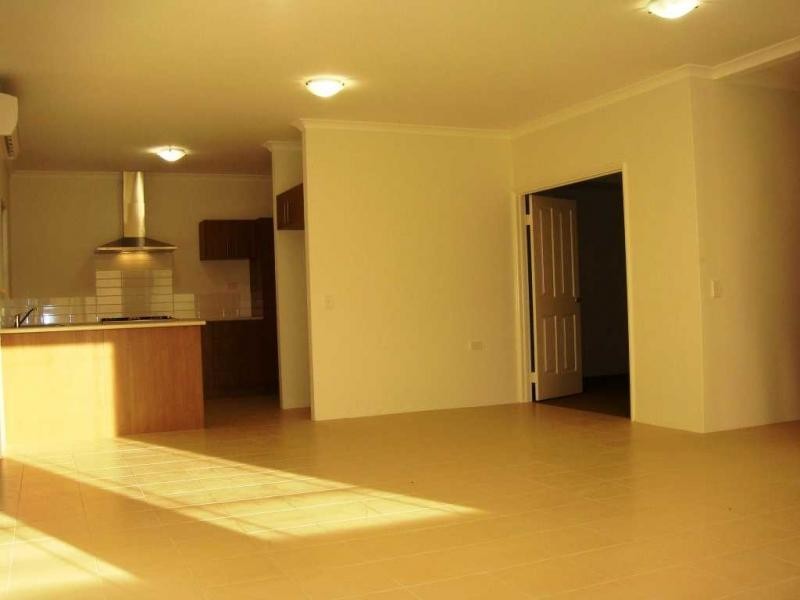 11 Ollave Circuit, Aveley WA 6069