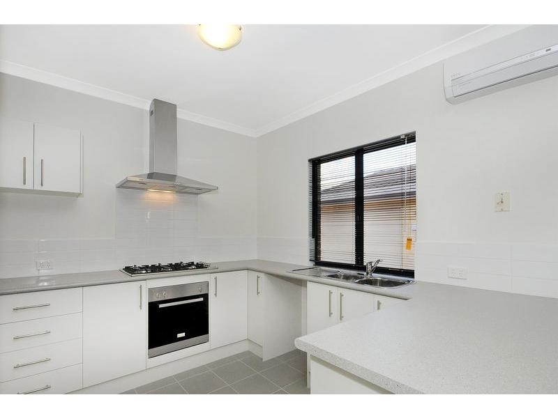 15 Ollave Circuit, Aveley WA 6069