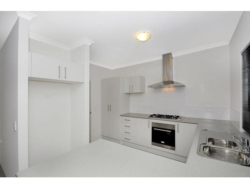 15 Ollave Circuit, Aveley WA 6069